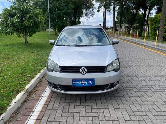 VOLKSWAGEN POLO SEDAN 1.6 MI 8V FLEX 4P MANUAL
